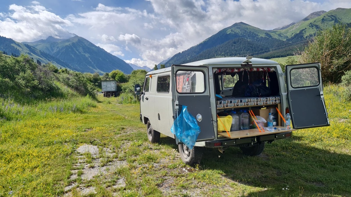 Buhanka Rv What Is Inside | UAZ Buhanka Rental